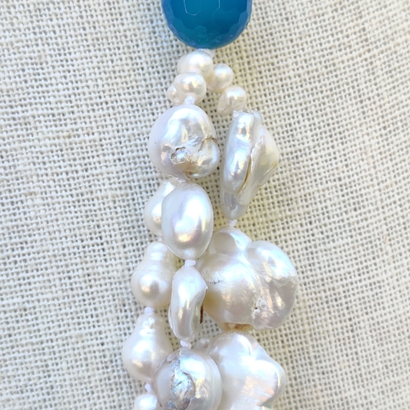 Heavy blister pearl, baroque pearl  and agate necklace - Picture 3 of 6